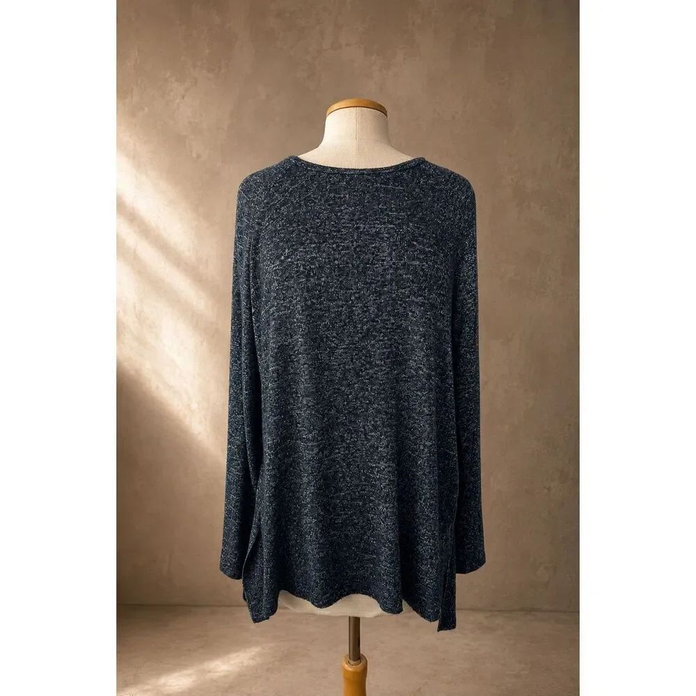 American Eagle Sz M Marled Knit Tunic Top Raw Hem Blue Gray Cozy Stretch